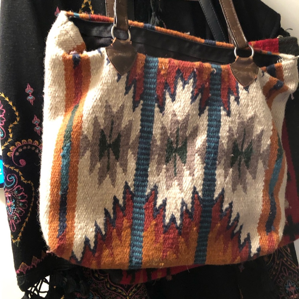 Saddle Bag Co  Tribal Pattern Tote Bag in Cream, Rust & Teal